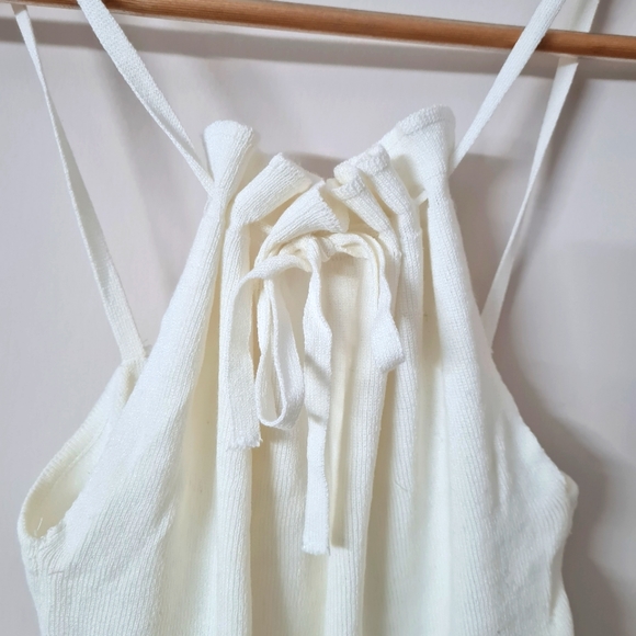 Knitted party wear blouse - Picture 3 of 4